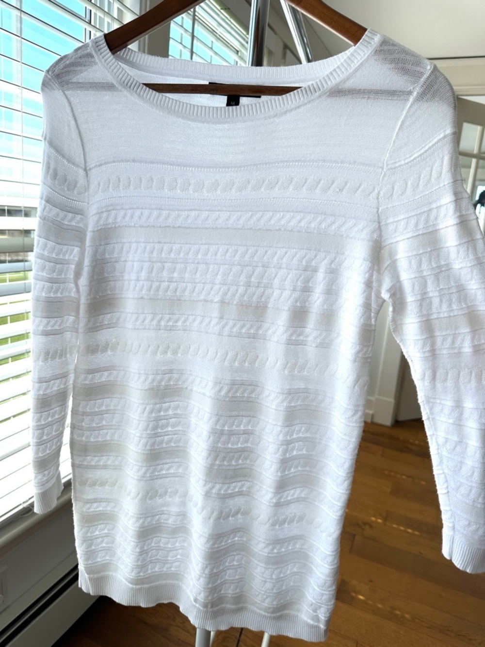 Banana Republic Textured White Knit Boatneck Sweater, Slim Fit, 3/4 Sleeves